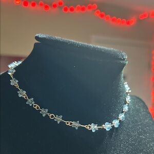 Elegant Blue Floral Necklace